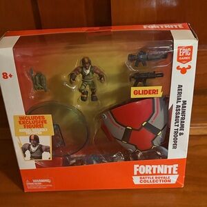 Fortnite Battle Royale Mainframe & Aerial Assault Trooper Action Figure - Red